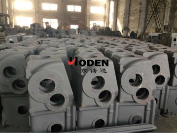 減速機箱體鑄件是由什么材料制成的？